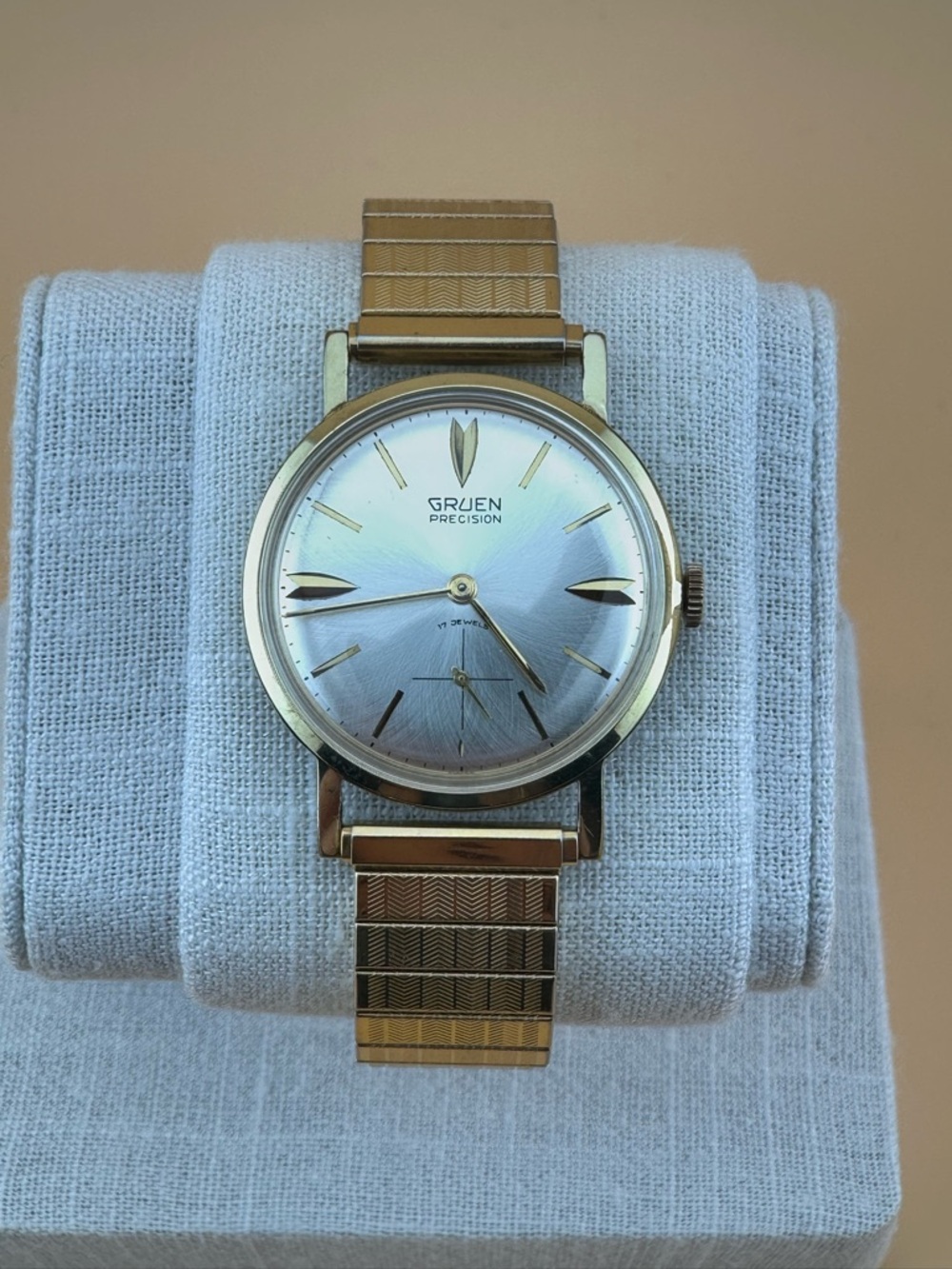 Gruen Precision 17 jewels Men's Gold-Tone Dress Watch
